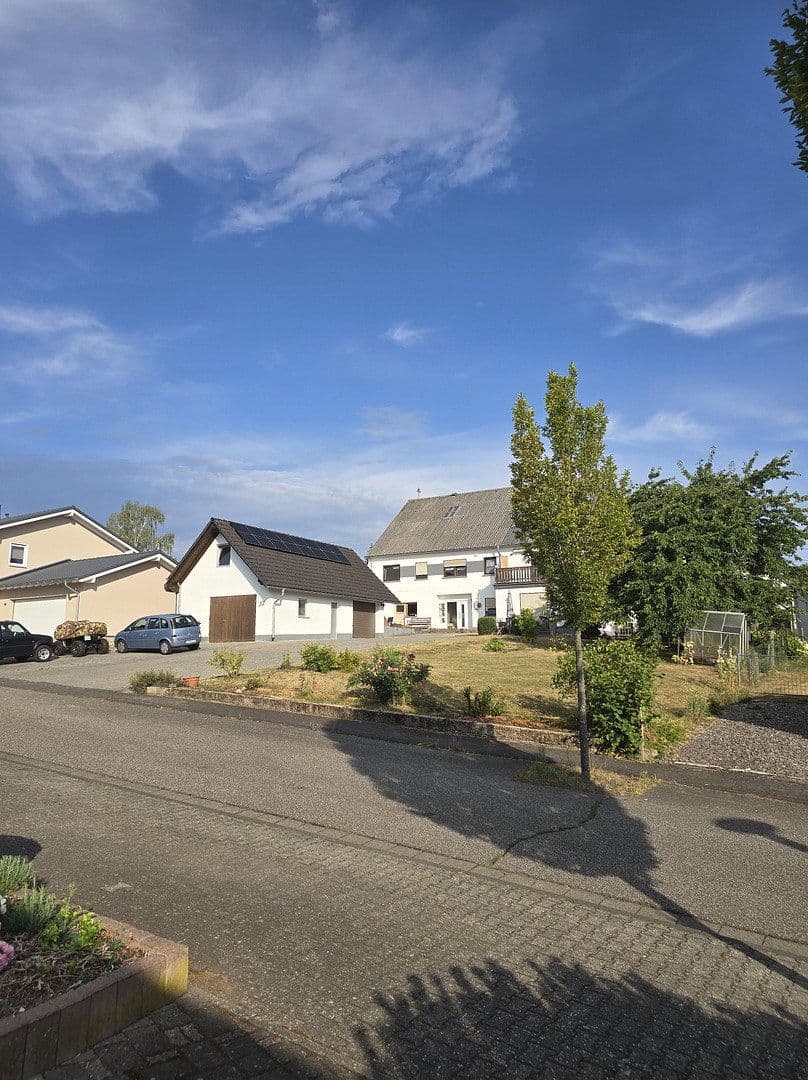 Predaj domu 311 m², pozemok 1.432 m², Mastershausen, Porýnie-Falcko Predaj domu 311 m², pozemok 1.432 m², Mastershausen, Porýnie-Falcko