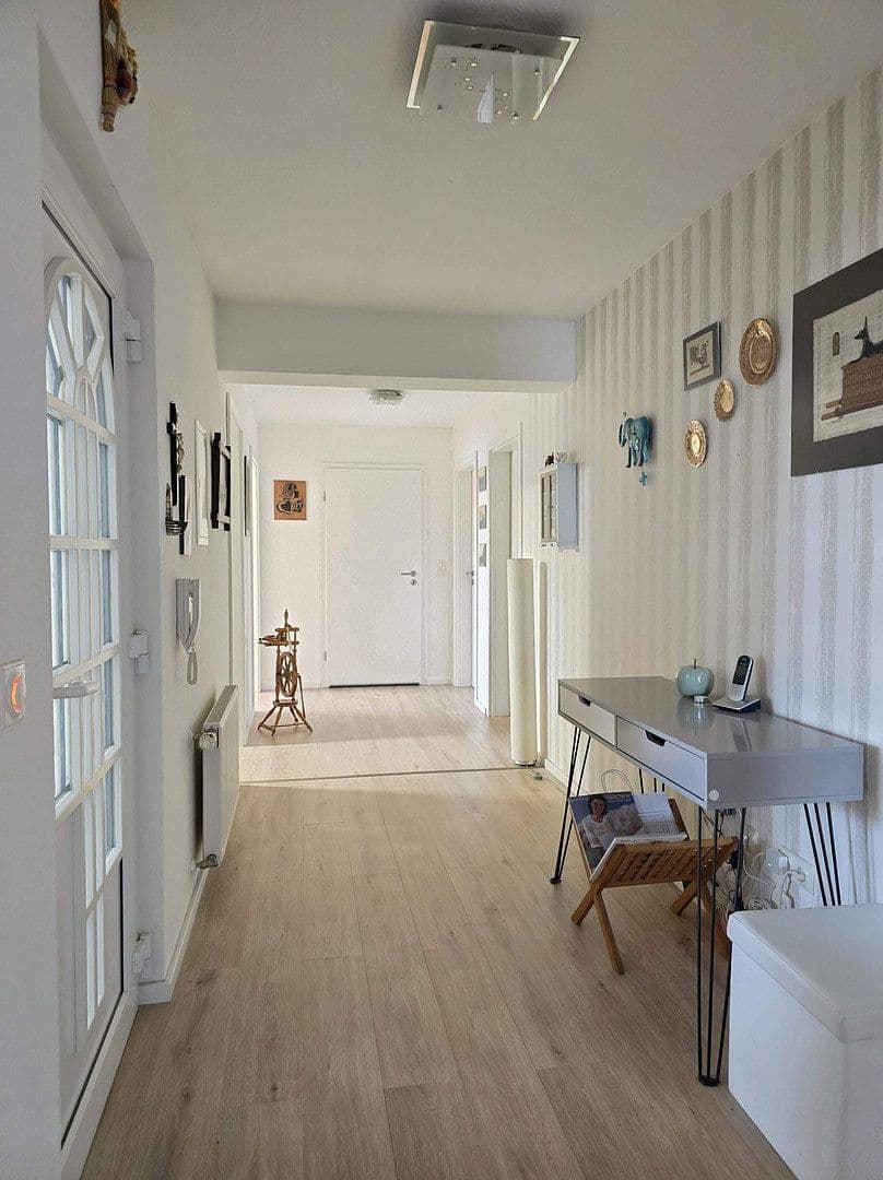 Predaj domu 311 m², pozemok 1.432 m², Mastershausen, Porýnie-Falcko Predaj domu 311 m², pozemok 1.432 m², Mastershausen, Porýnie-Falcko