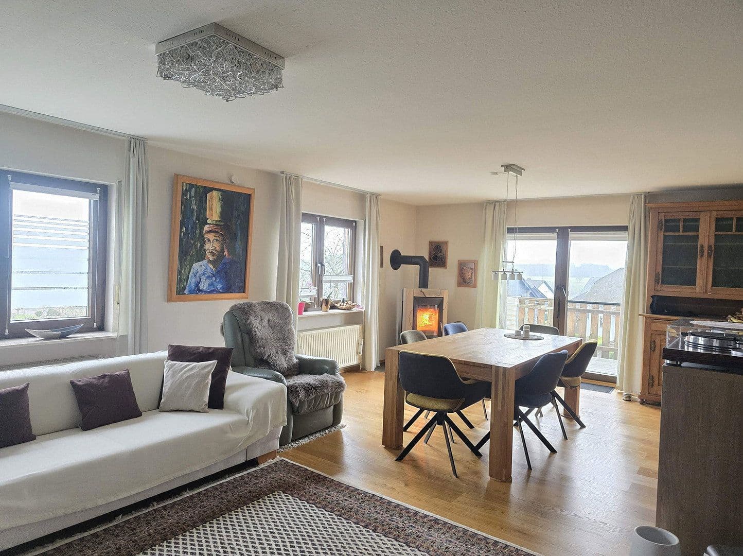 Predaj domu 311 m², pozemok 1.432 m², Mastershausen, Porýnie-Falcko Predaj domu 311 m², pozemok 1.432 m², Mastershausen, Porýnie-Falcko