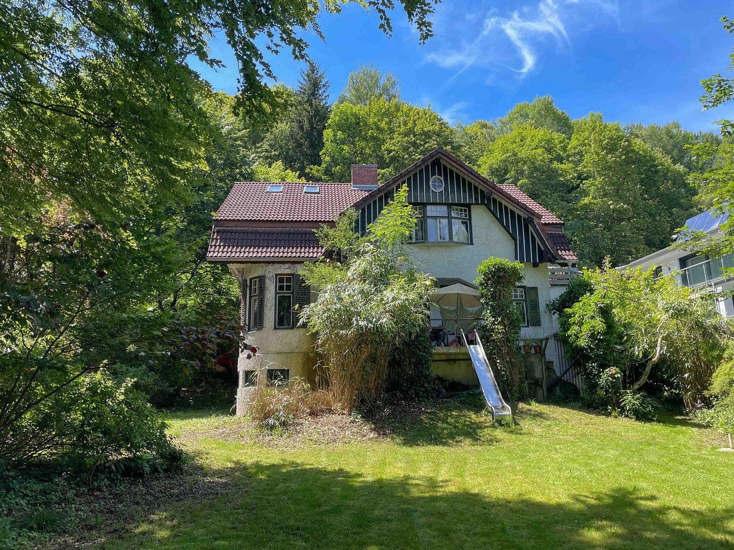 Predaj domu 190 m², pozemok 1.070 m², Riedenerweg, Starnberg, Bavorsko Predaj domu 190 m², pozemok 1.070 m², Riedenerweg, Starnberg, Bavorsko