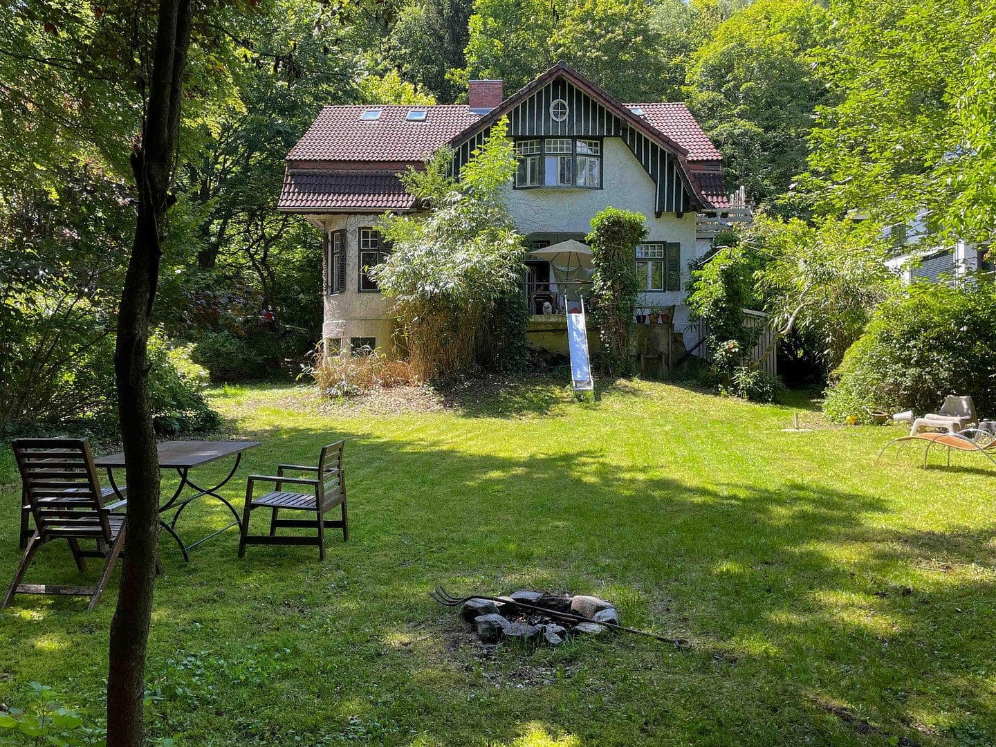 Predaj domu 190 m², pozemok 1.070 m², Riedenerweg, Starnberg, Bavorsko Predaj domu 190 m², pozemok 1.070 m², Riedenerweg, Starnberg, Bavorsko