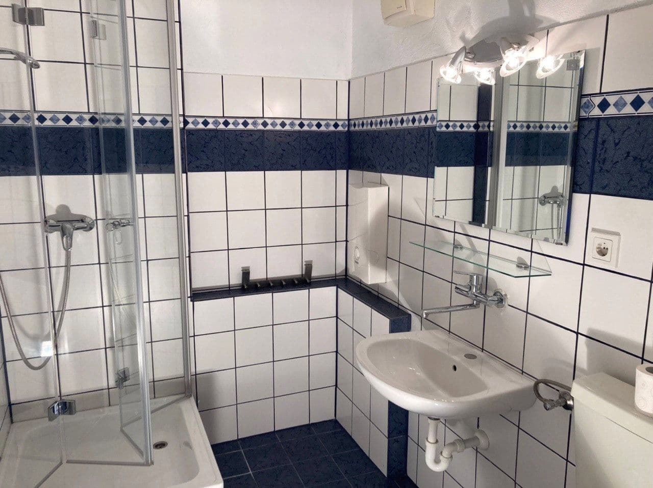 Prenájom bytu 1-izbový 29 m², Am Alten Weg 33, Mainz-Marienborn, Porýnie-Falcko Prenájom bytu 1-izbový 29 m², Am Alten Weg 33, Mainz-Marienborn, Porýnie-Falcko