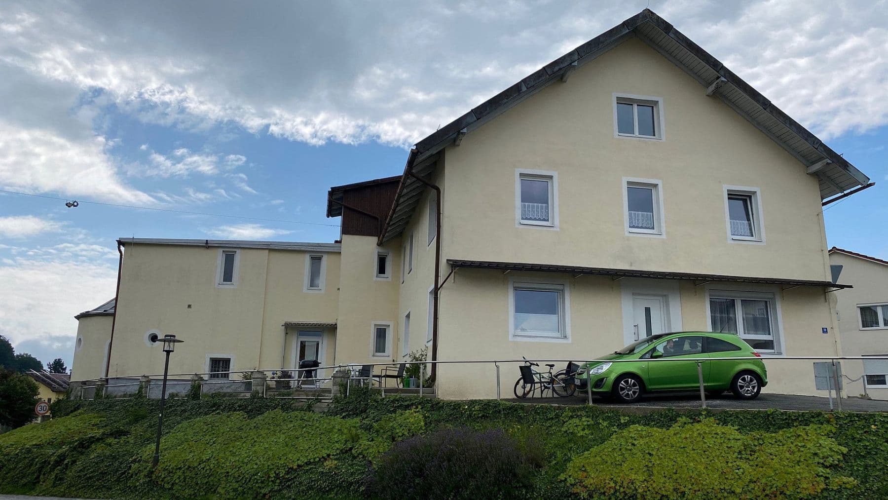 Predaj bytu 7-izbový 114 m², Unterer Markt 18, Schönberg, Bavorsko Predaj bytu 7-izbový 114 m², Unterer Markt 18, Schönberg, Bavorsko