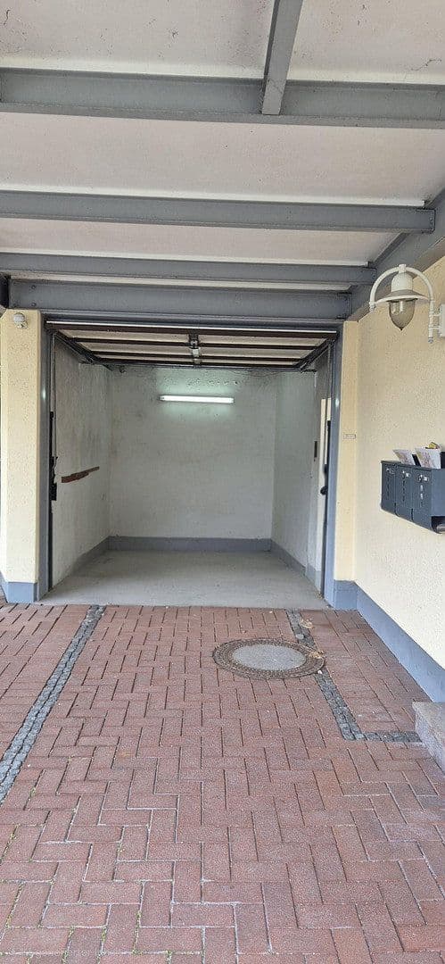 Prenájom bytu 3-izbový 120 m², Schleswig, Šlezvicko-Holštajnsko Prenájom bytu 3-izbový 120 m², Schleswig, Šlezvicko-Holštajnsko