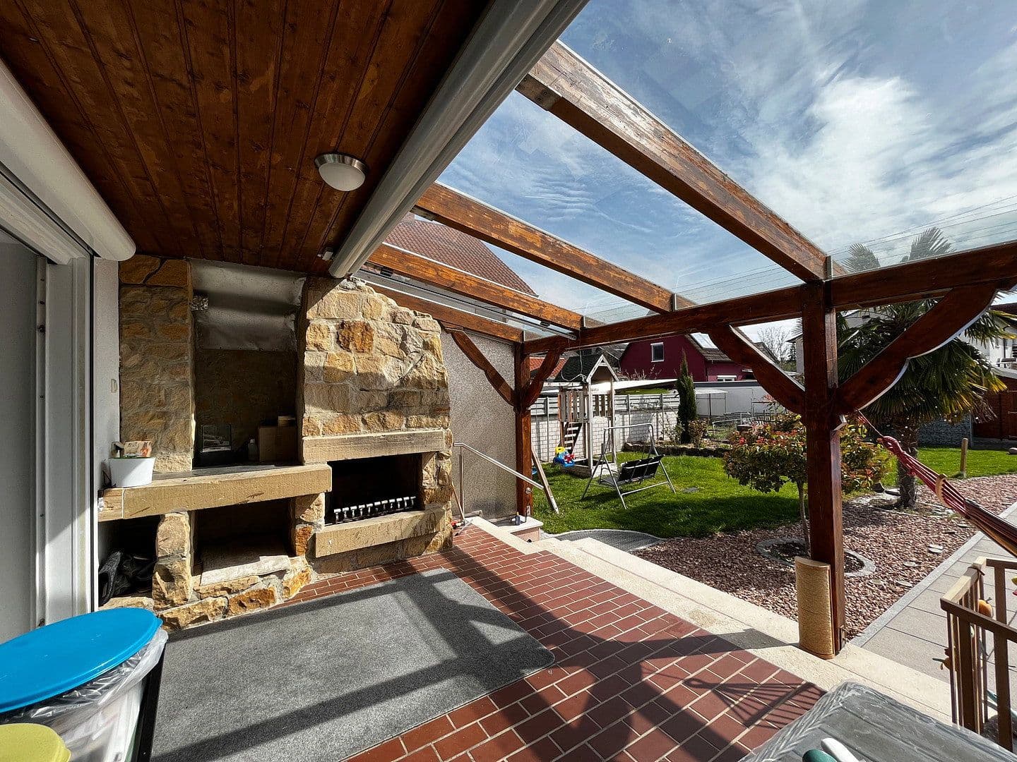 Predaj domu 252 m², pozemok 767 m², Mutterstadt, Porýnie-Falcko Predaj domu 252 m², pozemok 767 m², Mutterstadt, Porýnie-Falcko