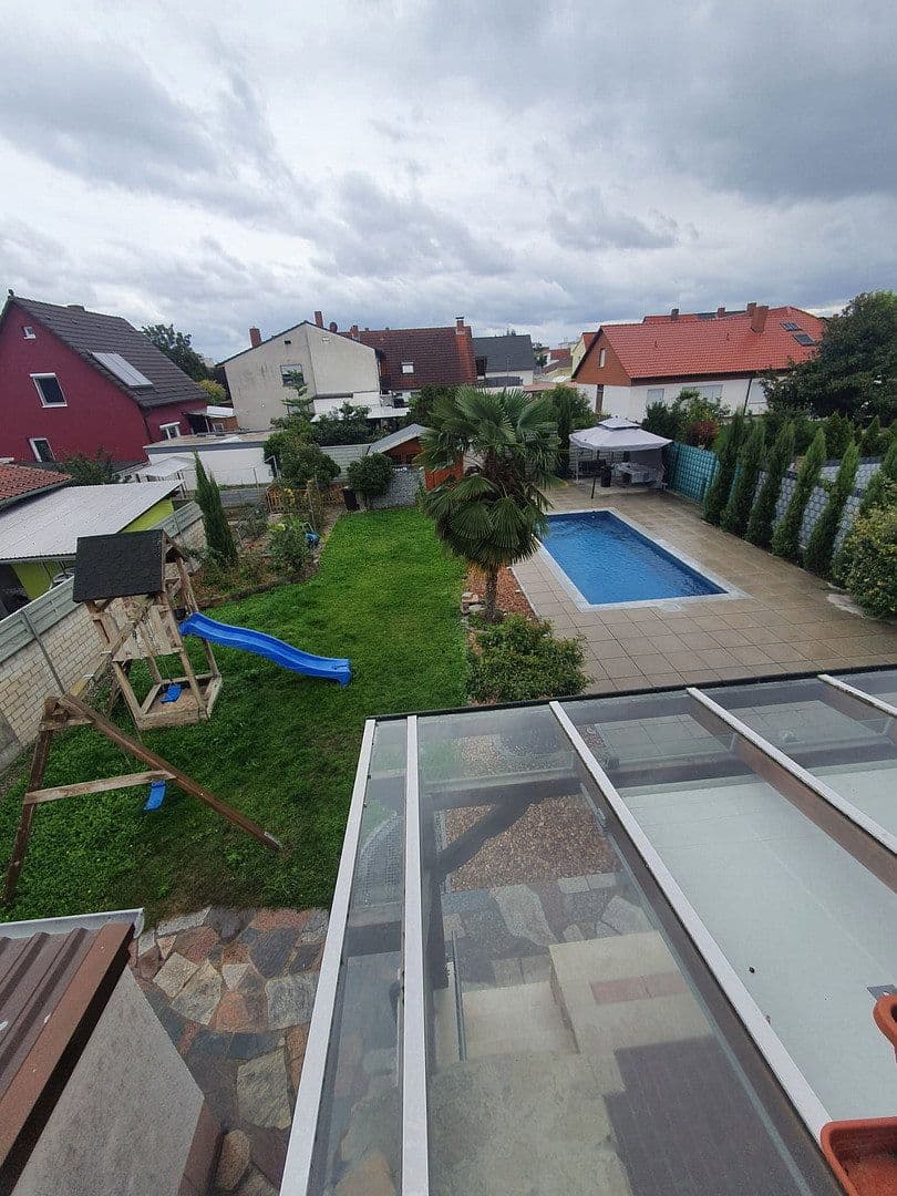 Predaj domu 252 m², pozemok 767 m², Mutterstadt, Porýnie-Falcko Predaj domu 252 m², pozemok 767 m², Mutterstadt, Porýnie-Falcko
