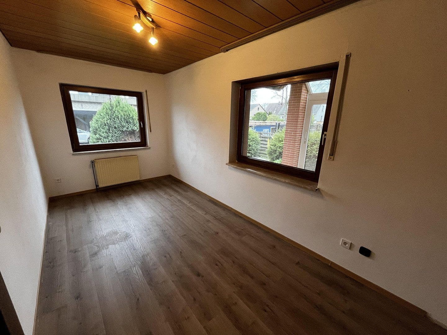 Prenájom bytu 3-izbový 90 m², Calberlah, Dolné Sasko Prenájom bytu 3-izbový 90 m², Calberlah, Dolné Sasko