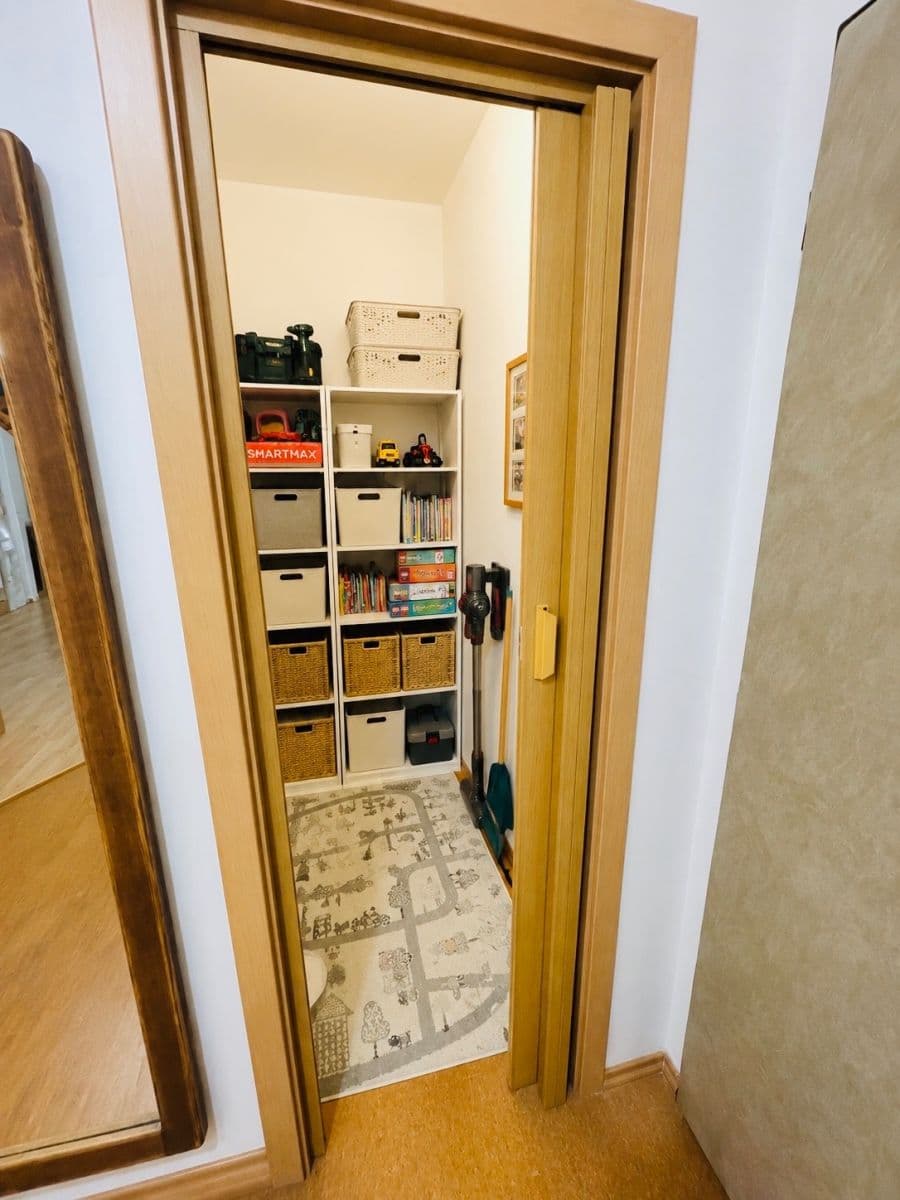 Predaj bytu 2-izbový 60 m², Nad Jihlávkou, Jihlava, Kraj Vysočina Predaj bytu 2-izbový 60 m², Nad Jihlávkou, Jihlava, Kraj Vysočina