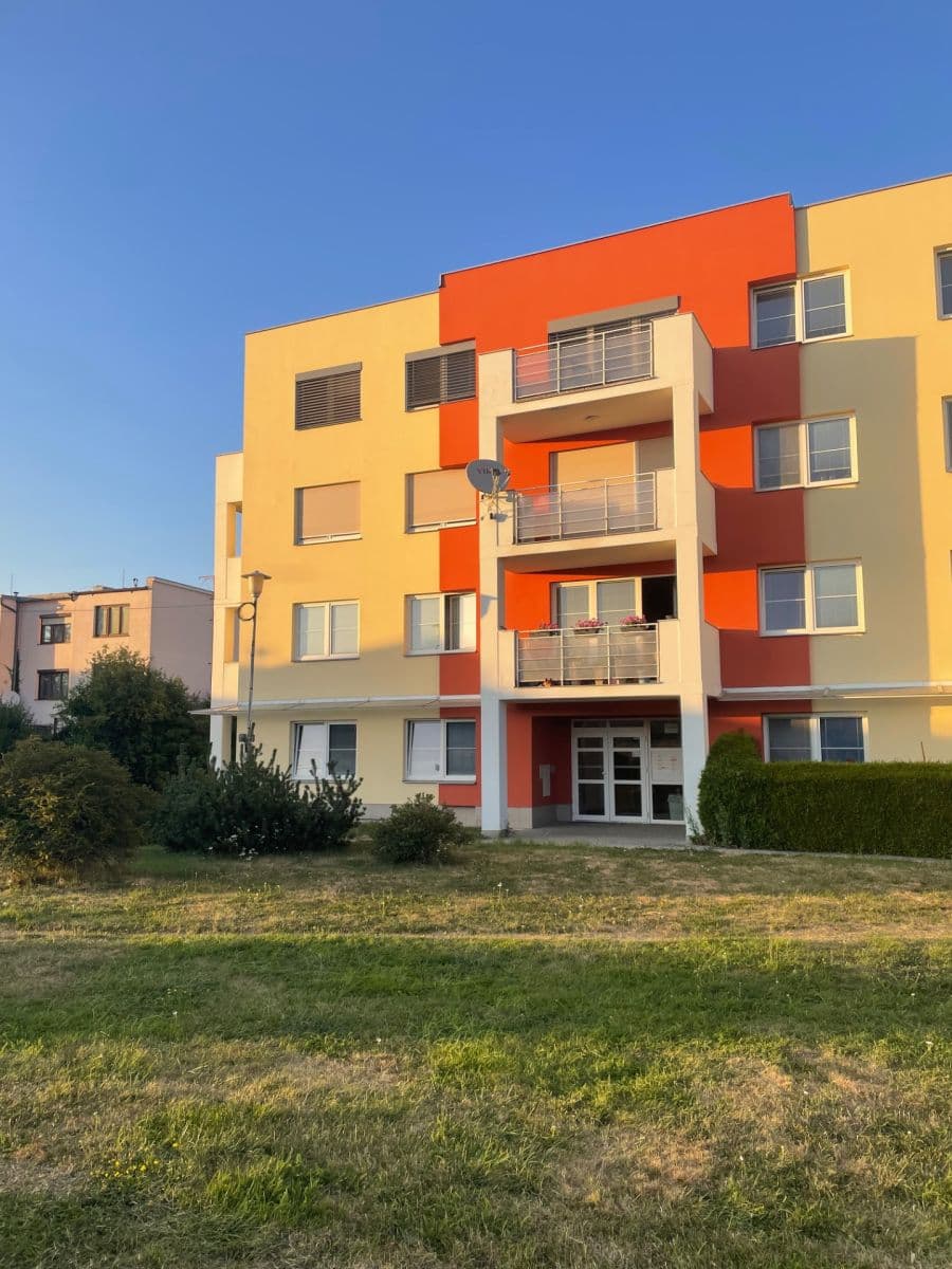 Predaj bytu 2-izbový 60 m², Nad Jihlávkou, Jihlava, Kraj Vysočina Predaj bytu 2-izbový 60 m², Nad Jihlávkou, Jihlava, Kraj Vysočina