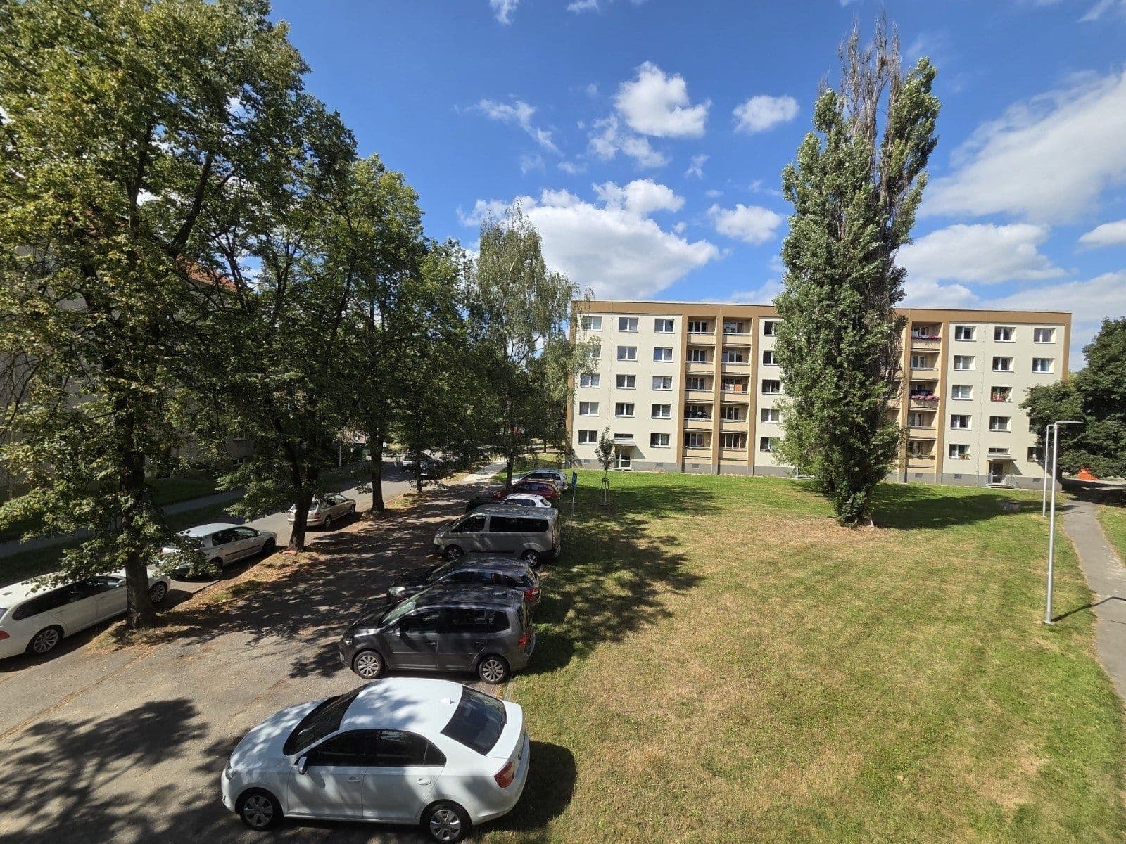 Prenájom bytu 2-izbový 55 m², tř. Osvobození, Karviná, Moravskoslezský kraj Prenájom bytu 2-izbový 55 m², tř. Osvobození, Karviná, Moravskoslezský kraj
