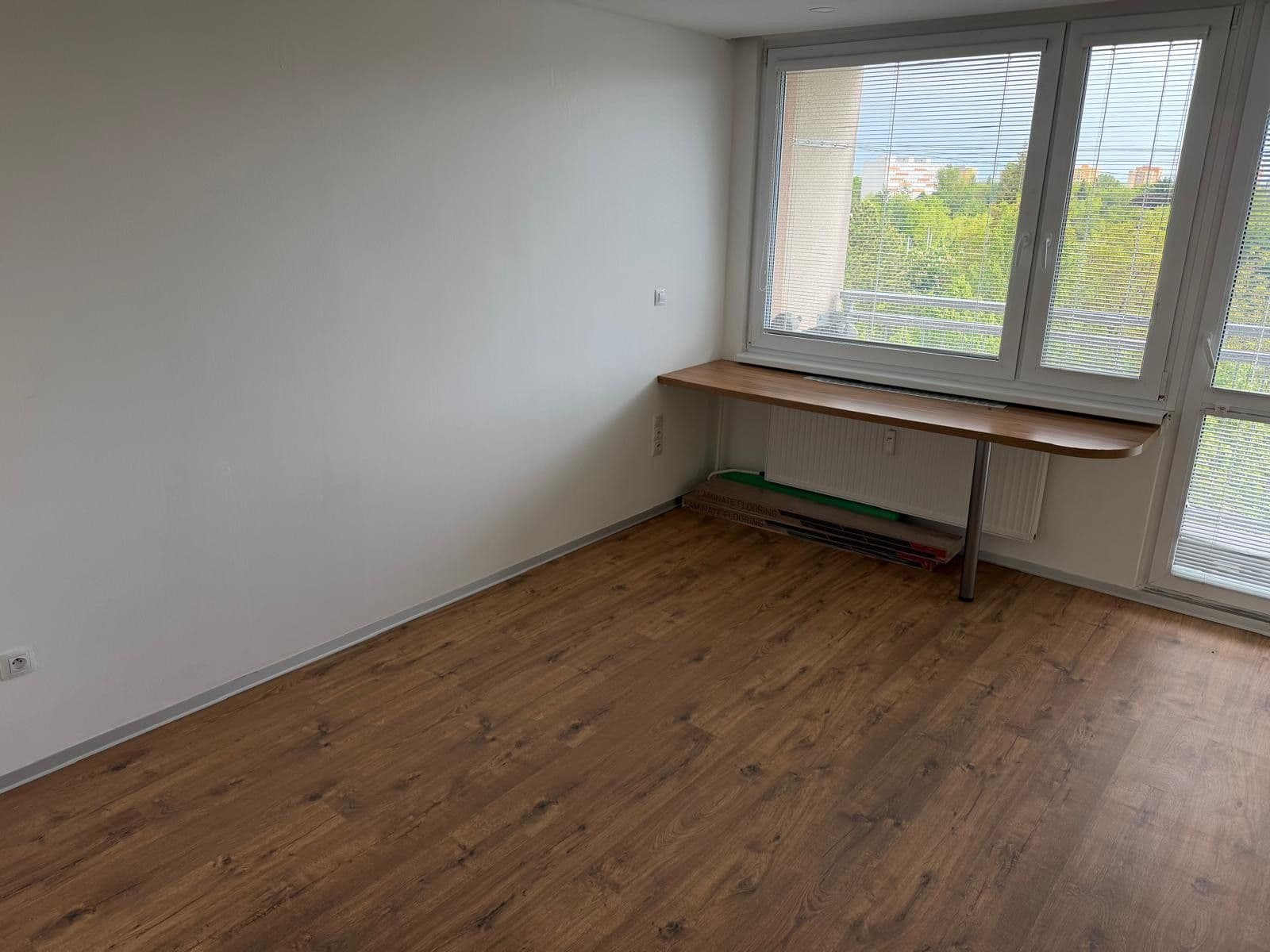 Prenájom bytu 1-izbový 36 m², Bělehradská, Pardubice, Pardubický kraj Prenájom bytu 1-izbový 36 m², Bělehradská, Pardubice, Pardubický kraj