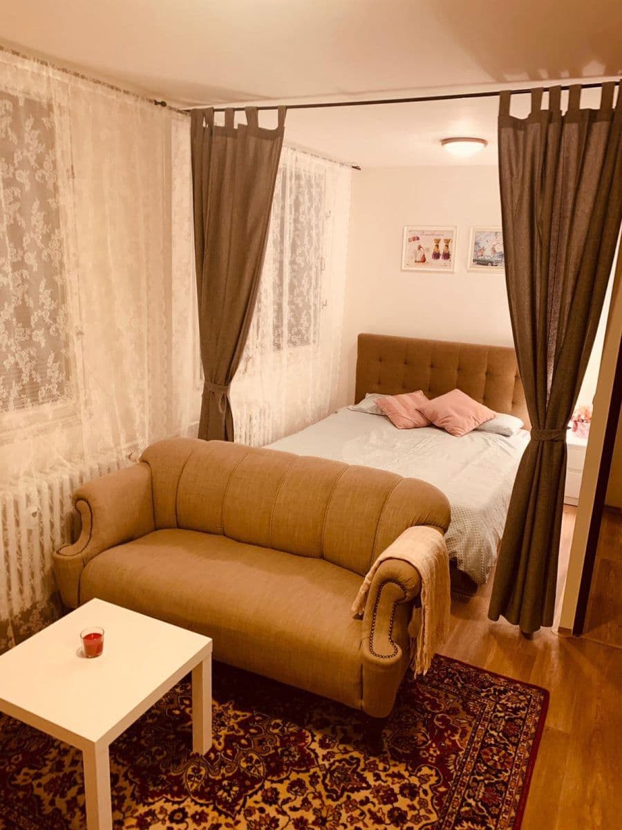 Predaj bytu 1-izbový 38 m², Ostravská, Kladno, Středočeský kraj Predaj bytu 1-izbový 38 m², Ostravská, Kladno, Středočeský kraj