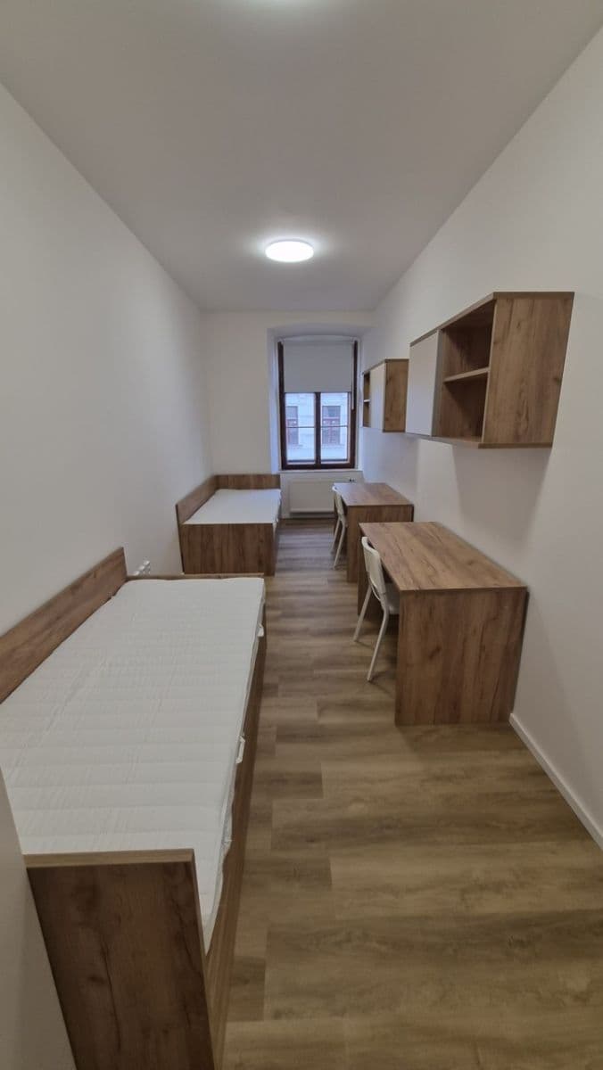 Prenájom bytu 6-izbový 138 m², Pekařská, Brno, Jihomoravský kraj Prenájom bytu 6-izbový 138 m², Pekařská, Brno, Jihomoravský kraj