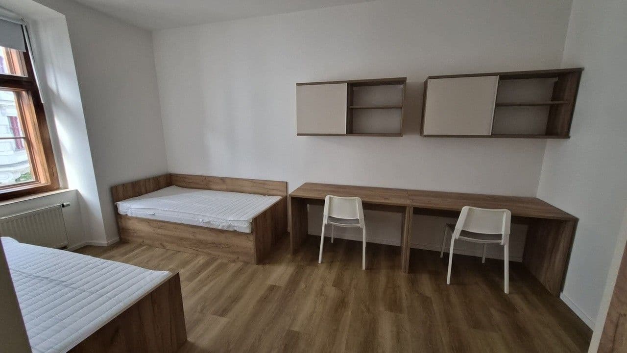Prenájom bytu 6-izbový 138 m², Pekařská, Brno, Jihomoravský kraj Prenájom bytu 6-izbový 138 m², Pekařská, Brno, Jihomoravský kraj