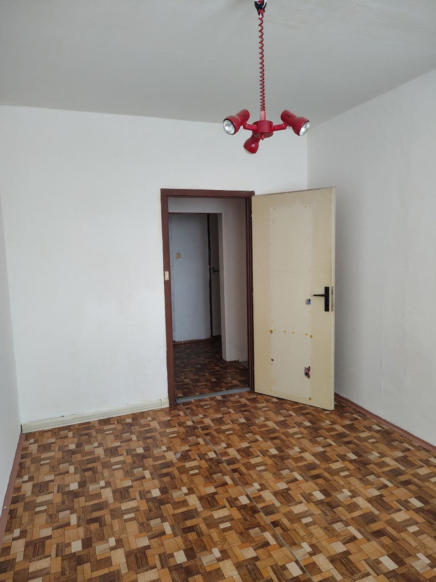 Predaj bytu 3-izbový 68 m², Na Valtické, Břeclav, Jihomoravský kraj Predaj bytu 3-izbový 68 m², Na Valtické, Břeclav, Jihomoravský kraj