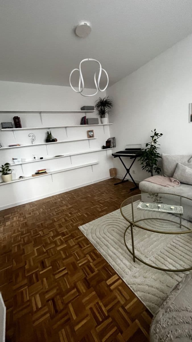 Predaj bytu 2-izbový 59 m², Jiráskova, Lužec nad Vltavou, Středočeský kraj Predaj bytu 2-izbový 59 m², Jiráskova, Lužec nad Vltavou, Středočeský kraj