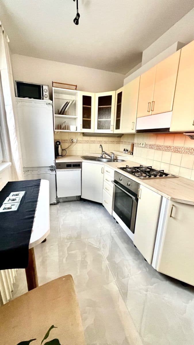 Predaj bytu 2-izbový 59 m², Jiráskova, Lužec nad Vltavou, Středočeský kraj Predaj bytu 2-izbový 59 m², Jiráskova, Lužec nad Vltavou, Středočeský kraj