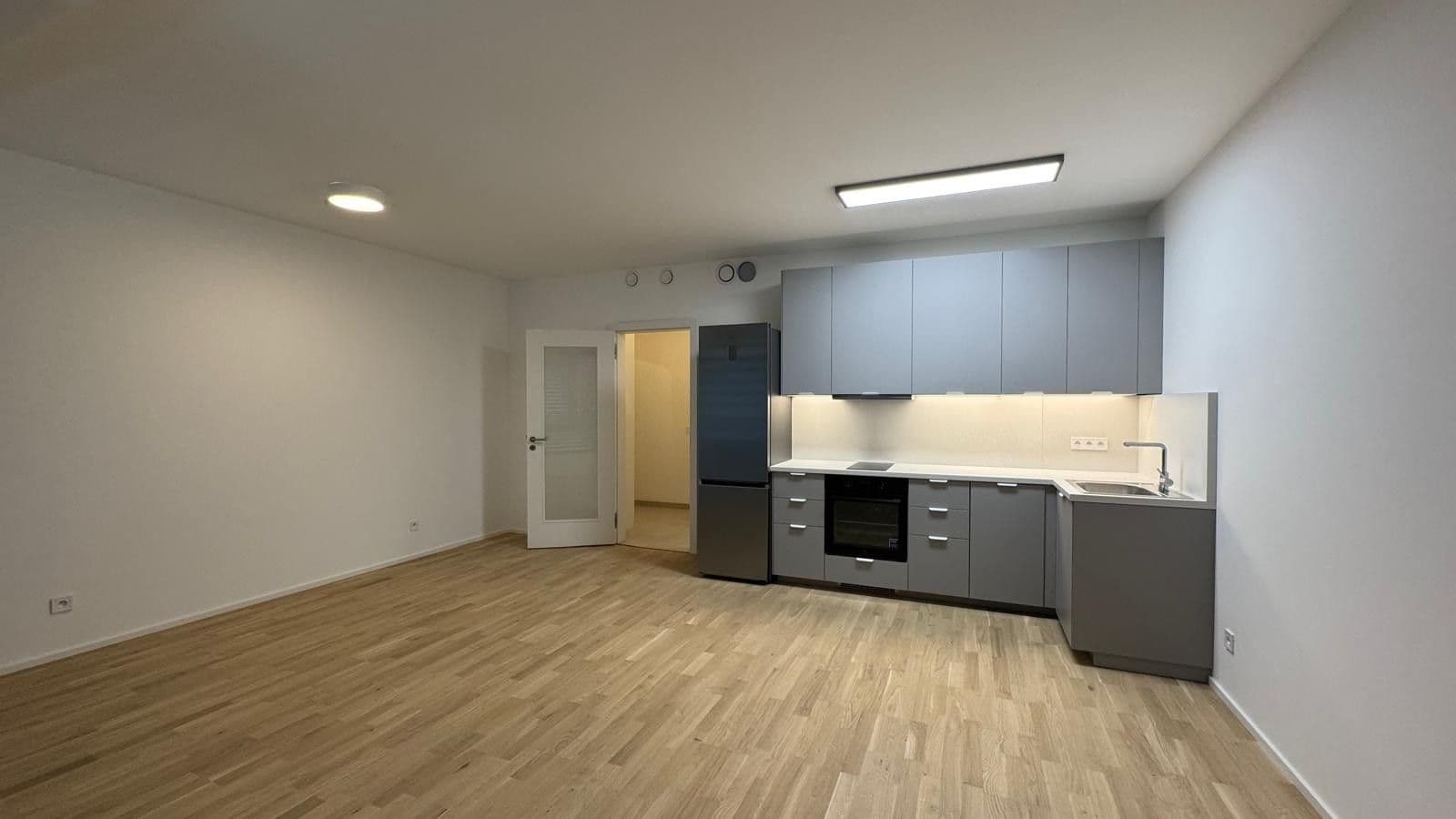 Prenájom bytu 1-izbový 42 m², Budovcova, Praha, Praha Prenájom bytu 1-izbový 42 m², Budovcova, Praha, Praha