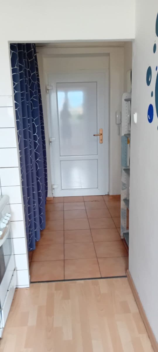 Prenájom bytu 1-izbový 30 m², Obětí 6. května, Praha, Praha Prenájom bytu 1-izbový 30 m², Obětí 6. května, Praha, Praha