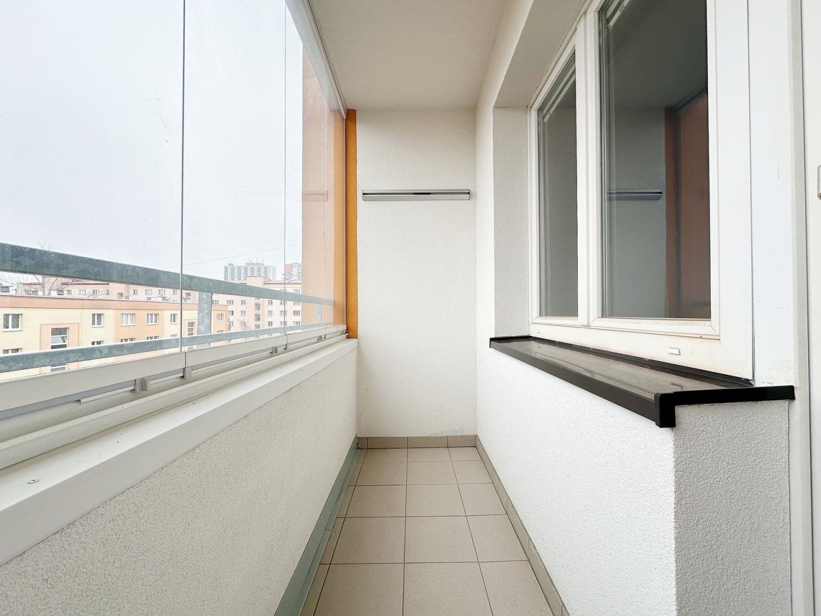 Prenájom bytu 2-izbový 52 m², Počernická, Praha, Praha Prenájom bytu 2-izbový 52 m², Počernická, Praha, Praha