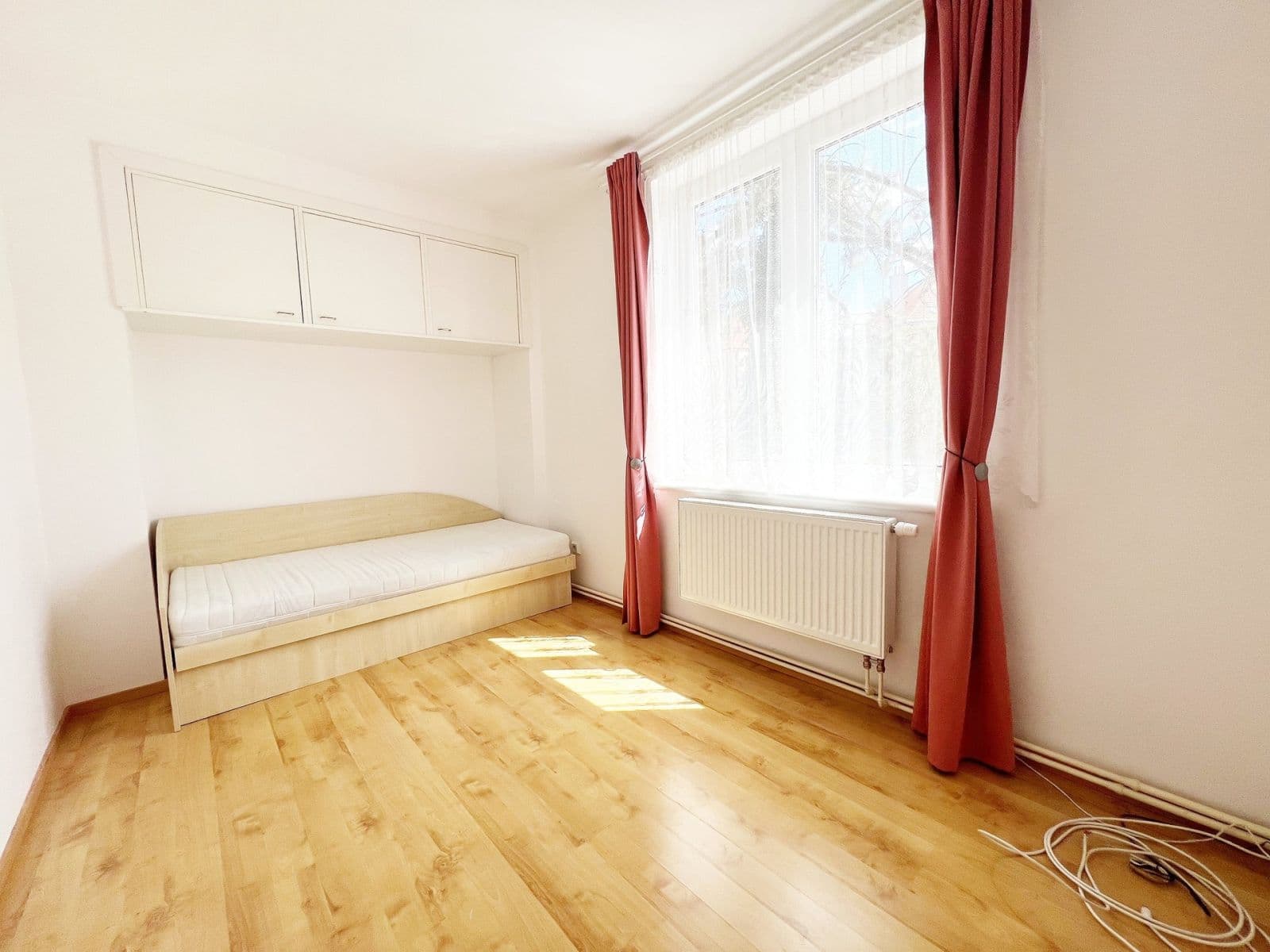 Prenájom bytu 3-izbový 72 m², Na Šutce, Praha, Praha Prenájom bytu 3-izbový 72 m², Na Šutce, Praha, Praha