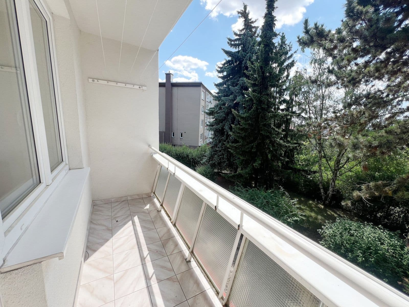 Prenájom bytu 3-izbový 72 m², Na Šutce, Praha, Praha Prenájom bytu 3-izbový 72 m², Na Šutce, Praha, Praha
