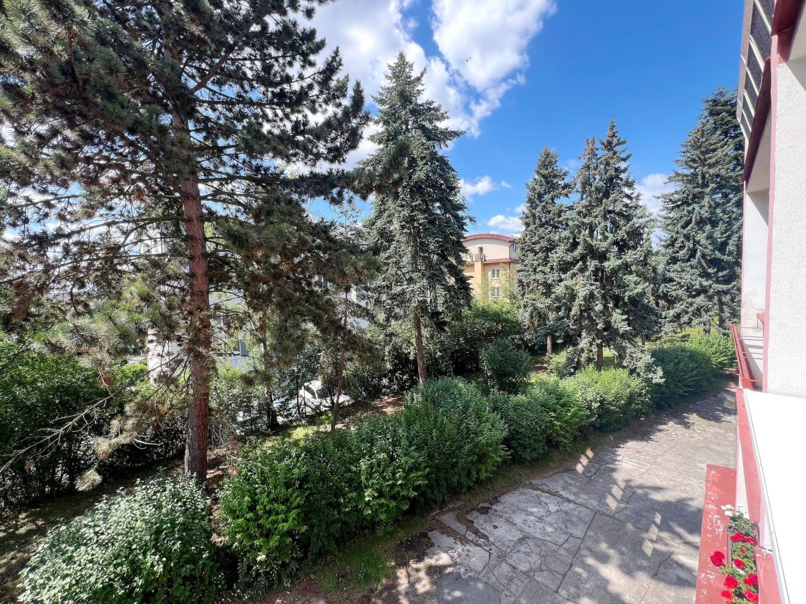 Prenájom bytu 3-izbový 72 m², Na Šutce, Praha, Praha Prenájom bytu 3-izbový 72 m², Na Šutce, Praha, Praha