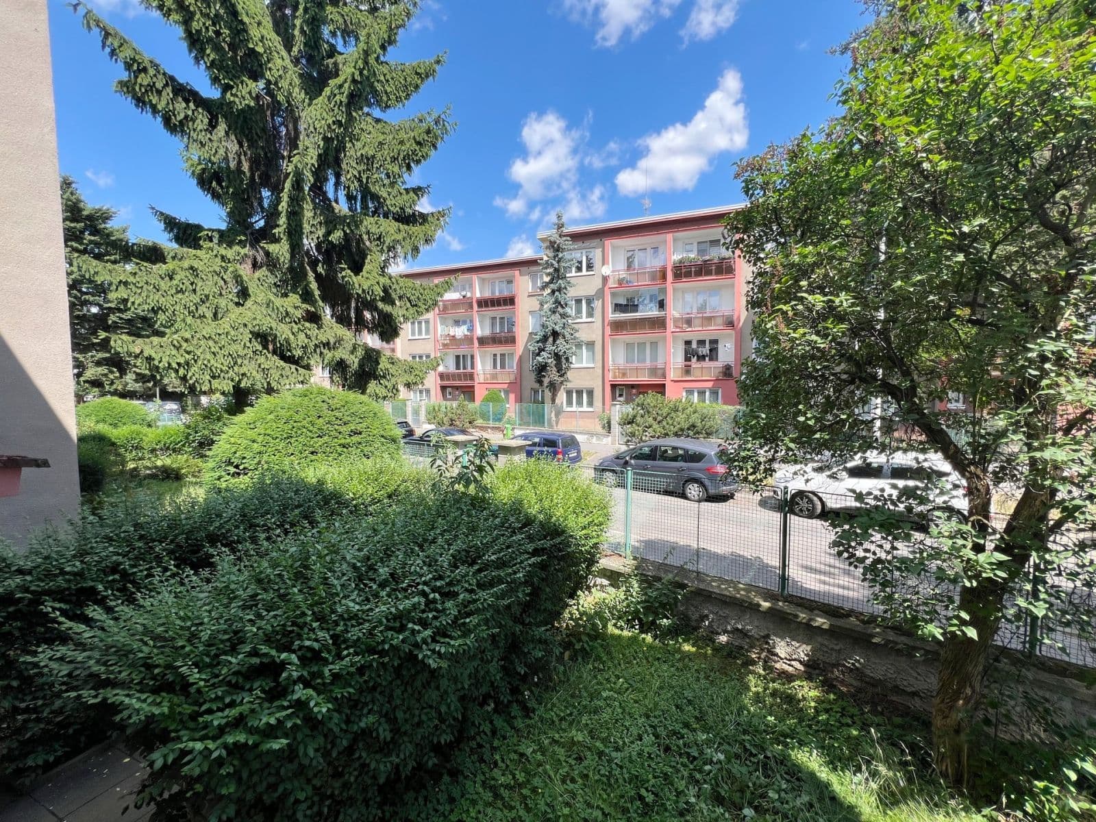 Prenájom bytu 3-izbový 72 m², Na Šutce, Praha, Praha Prenájom bytu 3-izbový 72 m², Na Šutce, Praha, Praha