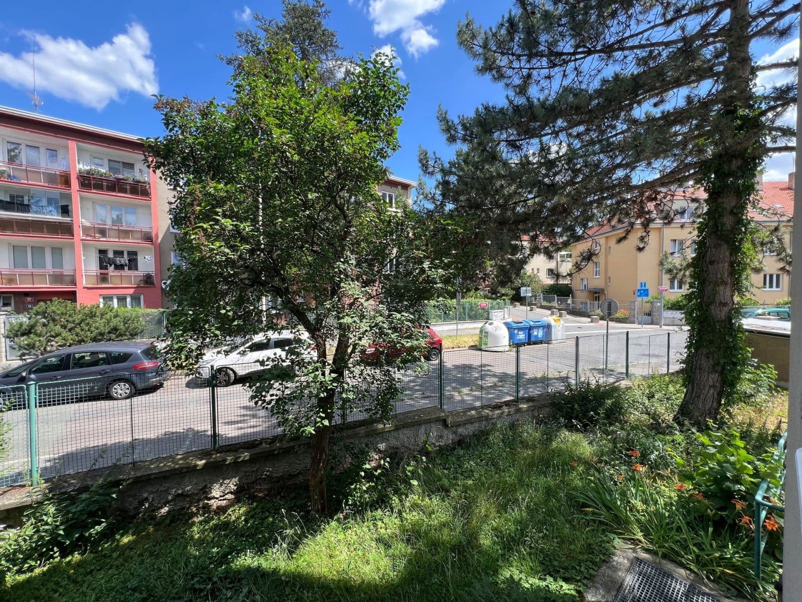 Prenájom bytu 3-izbový 72 m², Na Šutce, Praha, Praha Prenájom bytu 3-izbový 72 m², Na Šutce, Praha, Praha