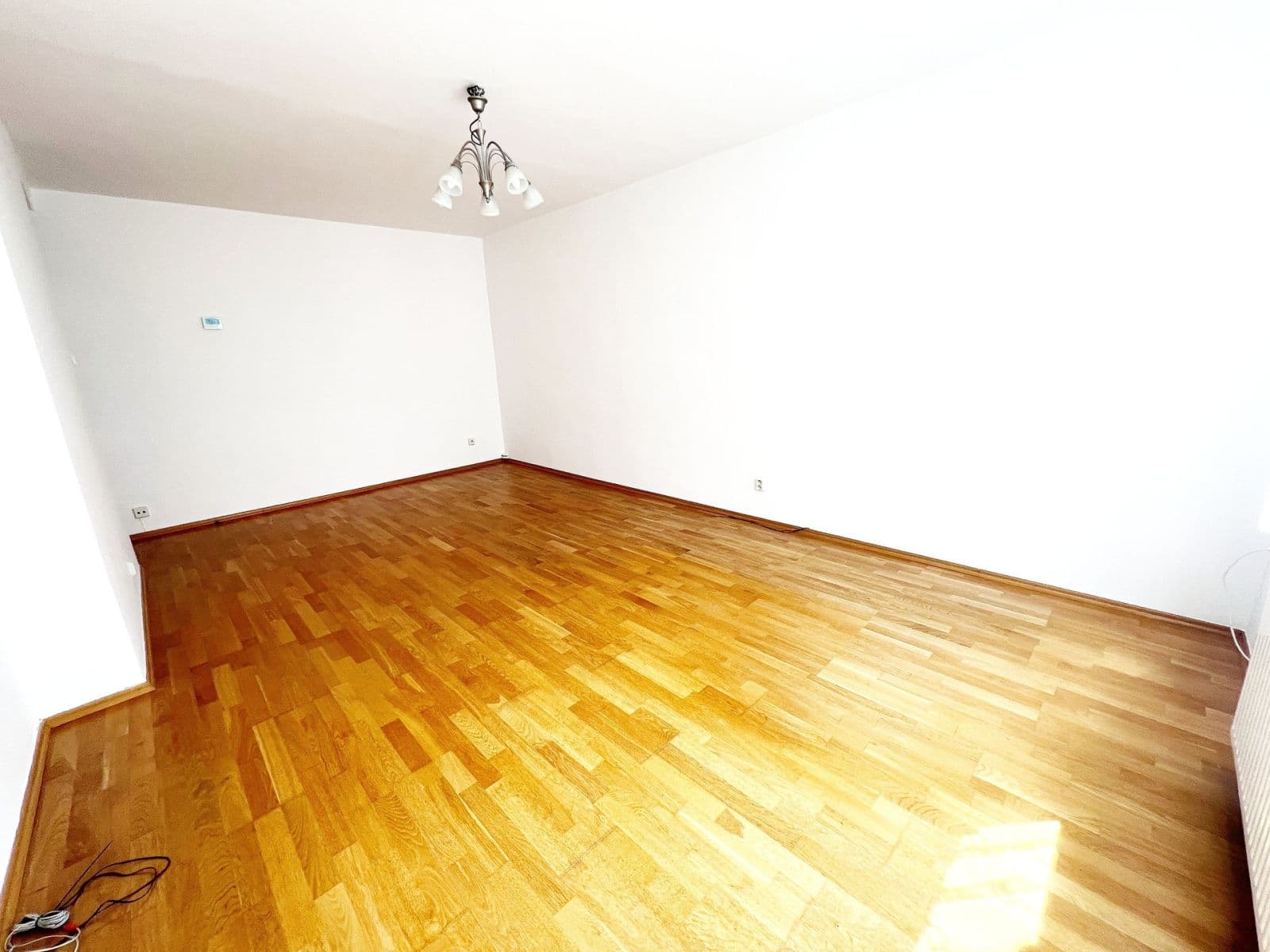 Prenájom bytu 3-izbový 72 m², Na Šutce, Praha, Praha Prenájom bytu 3-izbový 72 m², Na Šutce, Praha, Praha