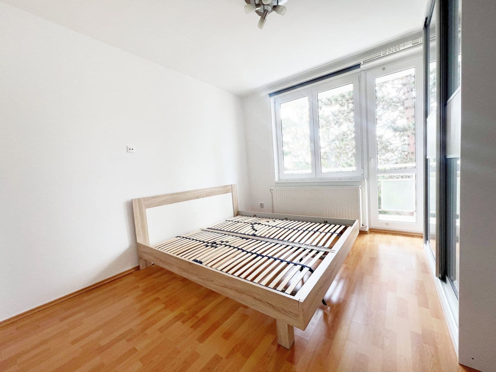 Prenájom bytu 3-izbový 72 m², Na Šutce, Praha, Praha Prenájom bytu 3-izbový 72 m², Na Šutce, Praha, Praha