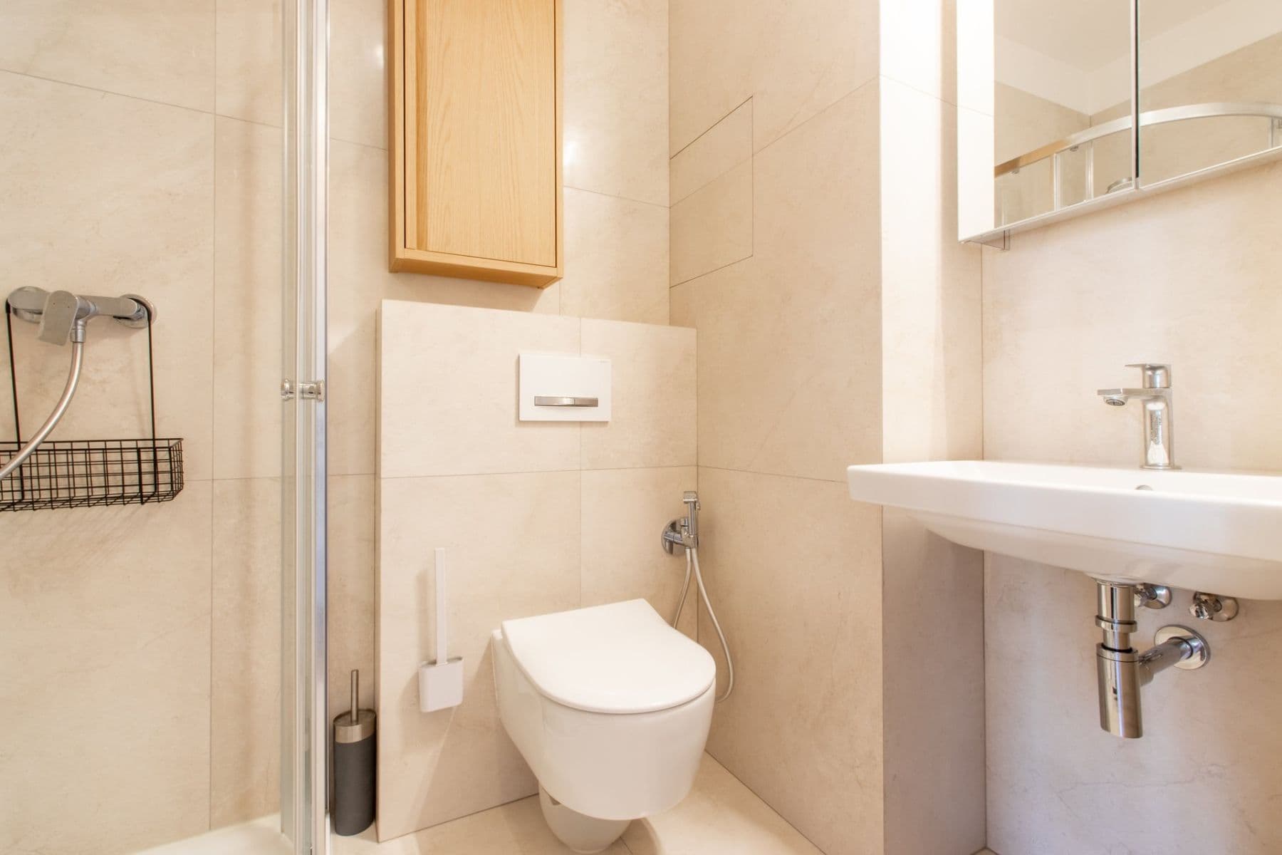 Prenájom bytu 1-izbový 26 m², Na Topolce, Praha, Praha Prenájom bytu 1-izbový 26 m², Na Topolce, Praha, Praha