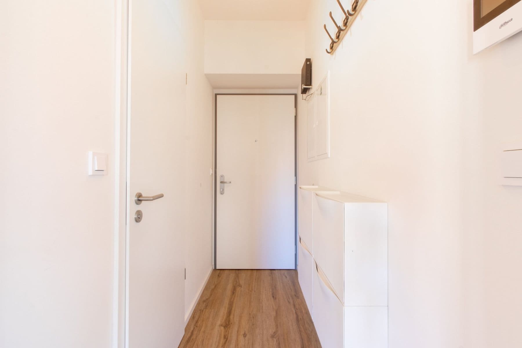 Prenájom bytu 1-izbový 26 m², Na Topolce, Praha, Praha Prenájom bytu 1-izbový 26 m², Na Topolce, Praha, Praha