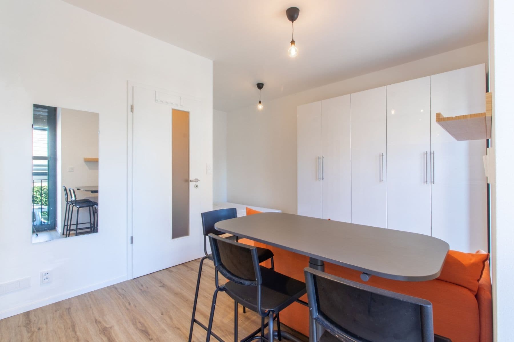 Prenájom bytu 1-izbový 26 m², Na Topolce, Praha, Praha Prenájom bytu 1-izbový 26 m², Na Topolce, Praha, Praha