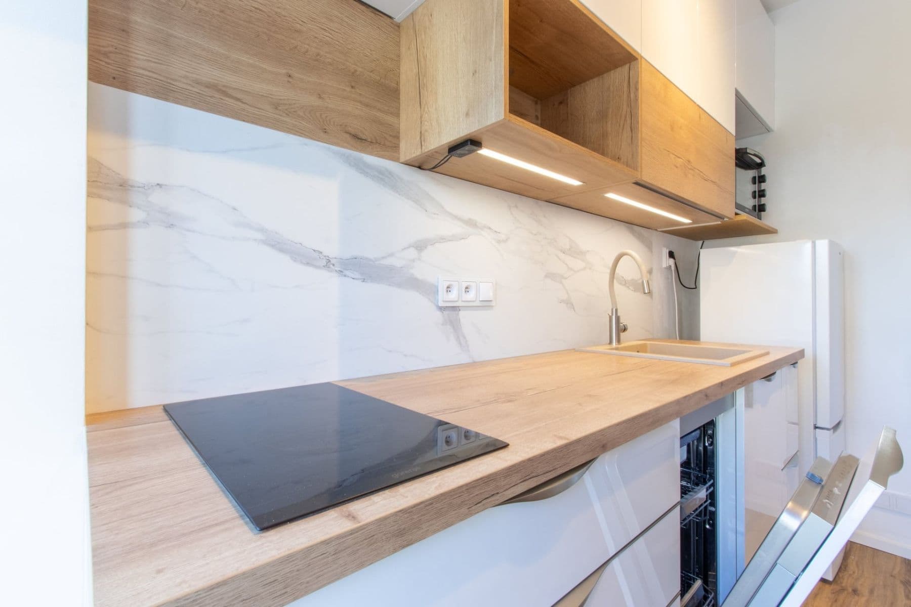 Prenájom bytu 1-izbový 26 m², Na Topolce, Praha, Praha Prenájom bytu 1-izbový 26 m², Na Topolce, Praha, Praha