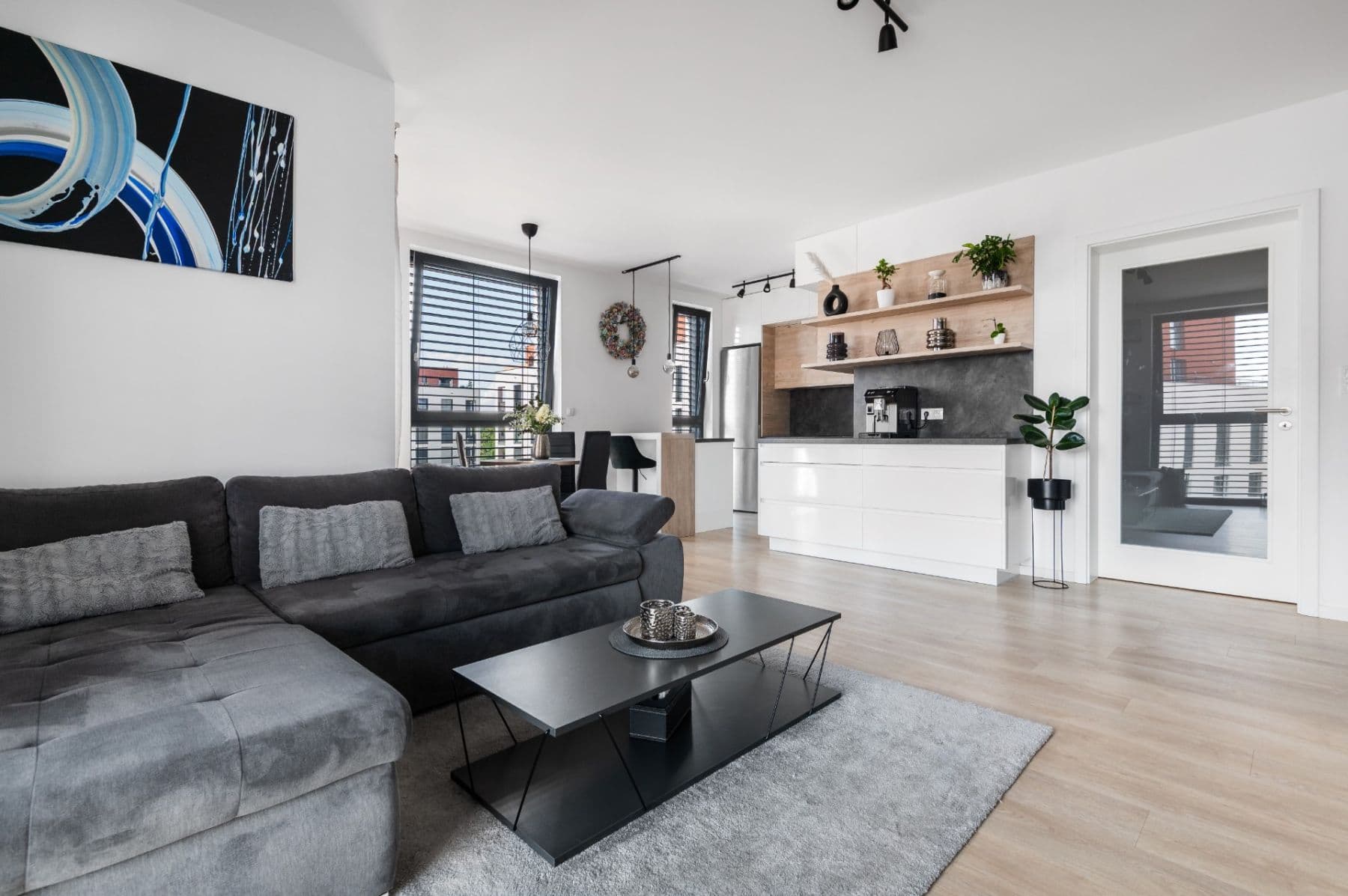 Predaj bytu 2-izbový 65 m², Zásmucká, Kolín, Středočeský kraj Predaj bytu 2-izbový 65 m², Zásmucká, Kolín, Středočeský kraj