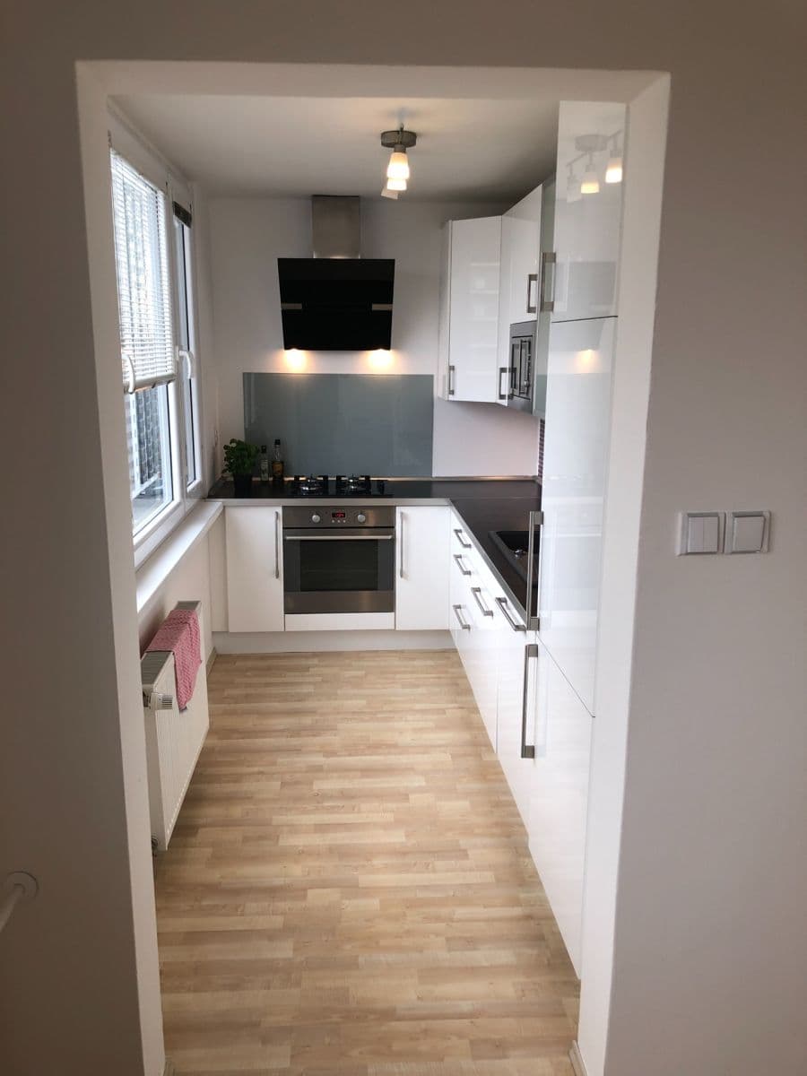 Prenájom bytu 3-izbový 73 m², Počernická, Praha, Praha Prenájom bytu 3-izbový 73 m², Počernická, Praha, Praha