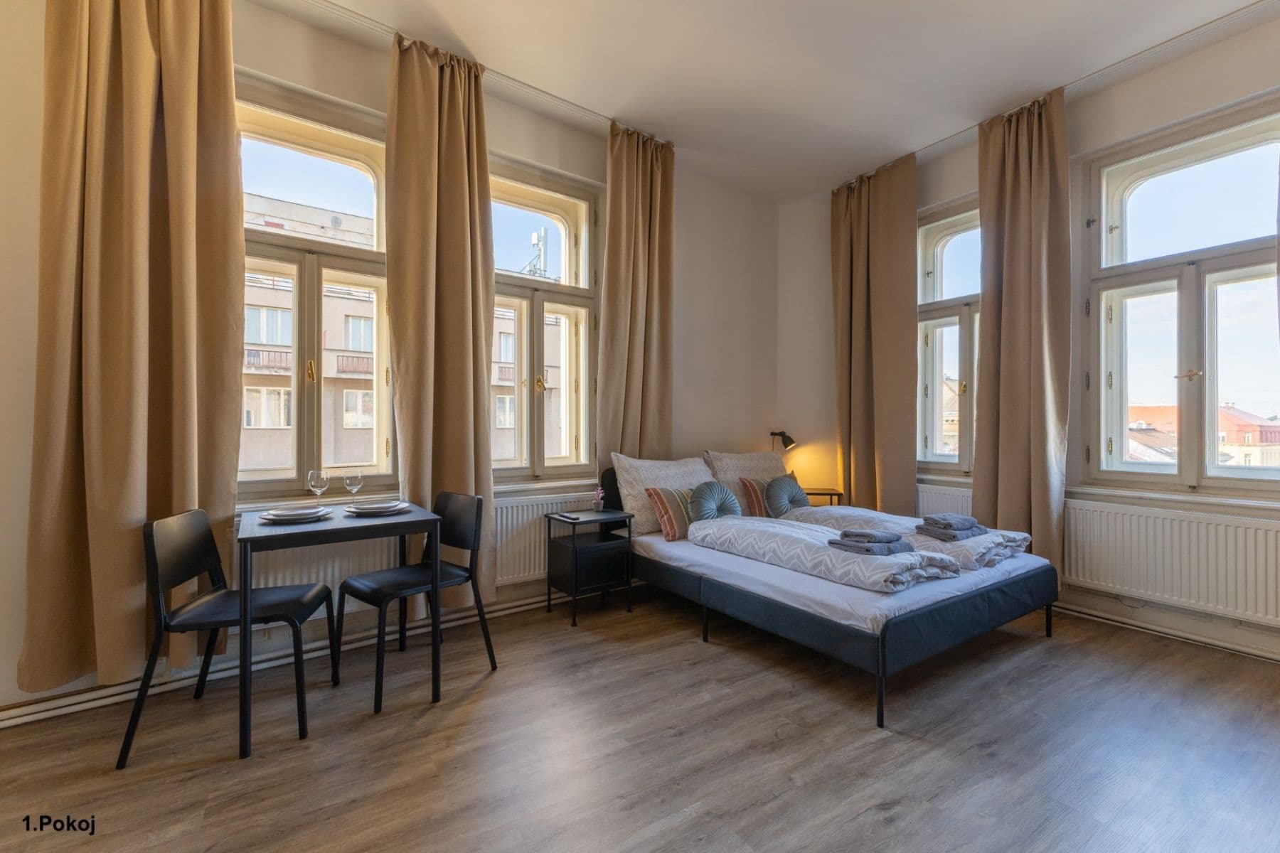Predaj bytu 4-izbový 115 m², Sokolská, Praha, Praha Predaj bytu 4-izbový 115 m², Sokolská, Praha, Praha
