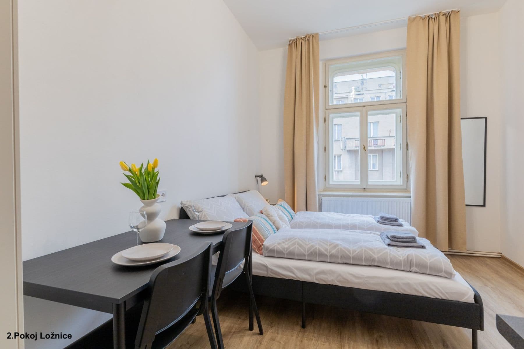 Predaj bytu 4-izbový 115 m², Sokolská, Praha, Praha Predaj bytu 4-izbový 115 m², Sokolská, Praha, Praha