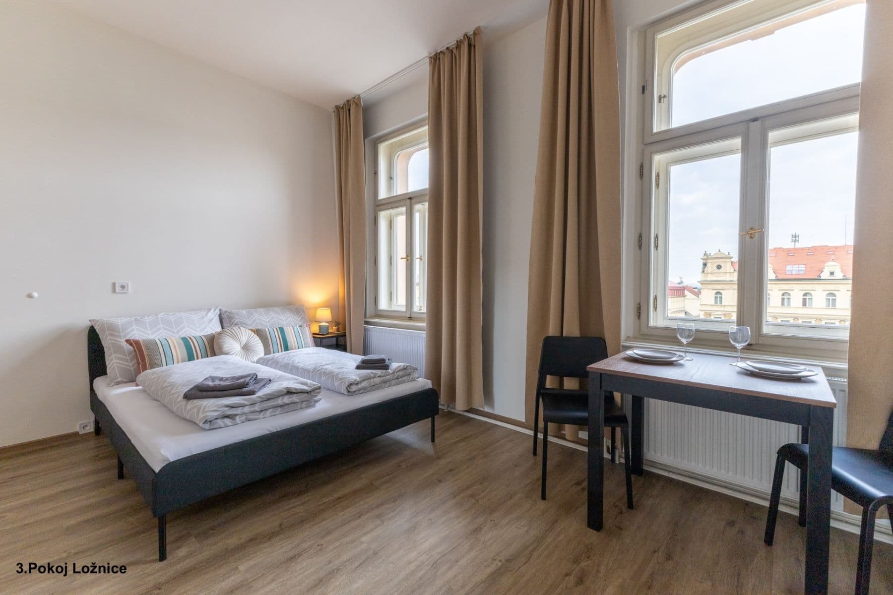 Predaj bytu 4-izbový 115 m², Sokolská, Praha, Praha Predaj bytu 4-izbový 115 m², Sokolská, Praha, Praha