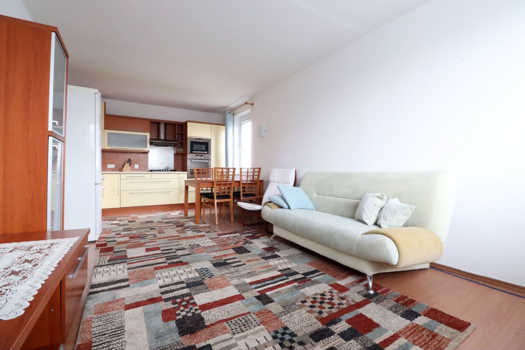 Prenájom bytu 3-izbový 65 m², Vazovova, Praha, Praha Prenájom bytu 3-izbový 65 m², Vazovova, Praha, Praha