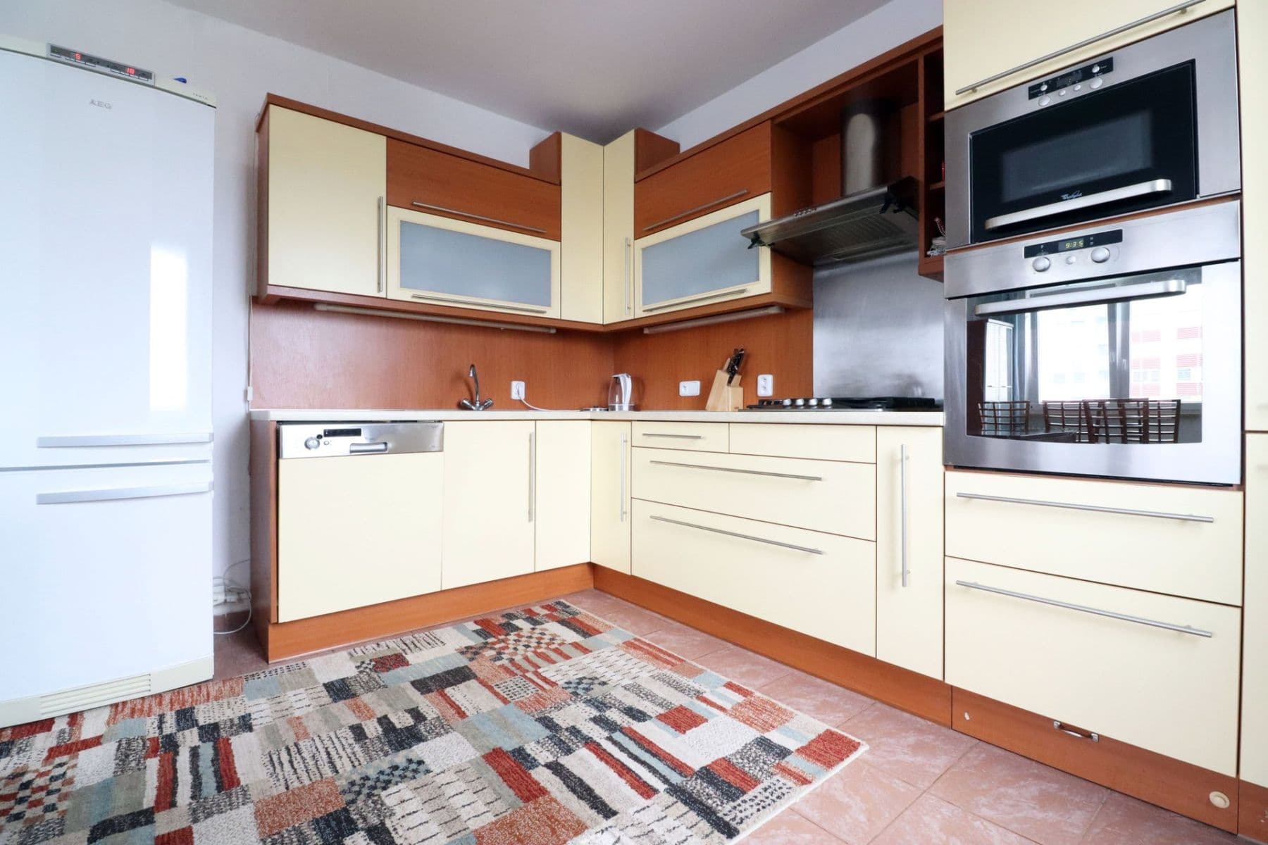 Prenájom bytu 3-izbový 65 m², Vazovova, Praha, Praha Prenájom bytu 3-izbový 65 m², Vazovova, Praha, Praha