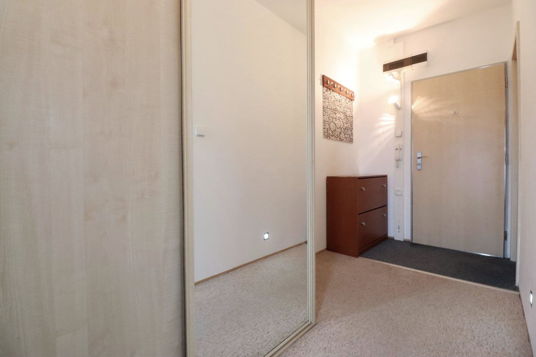 Prenájom bytu 3-izbový 65 m², Vazovova, Praha, Praha Prenájom bytu 3-izbový 65 m², Vazovova, Praha, Praha