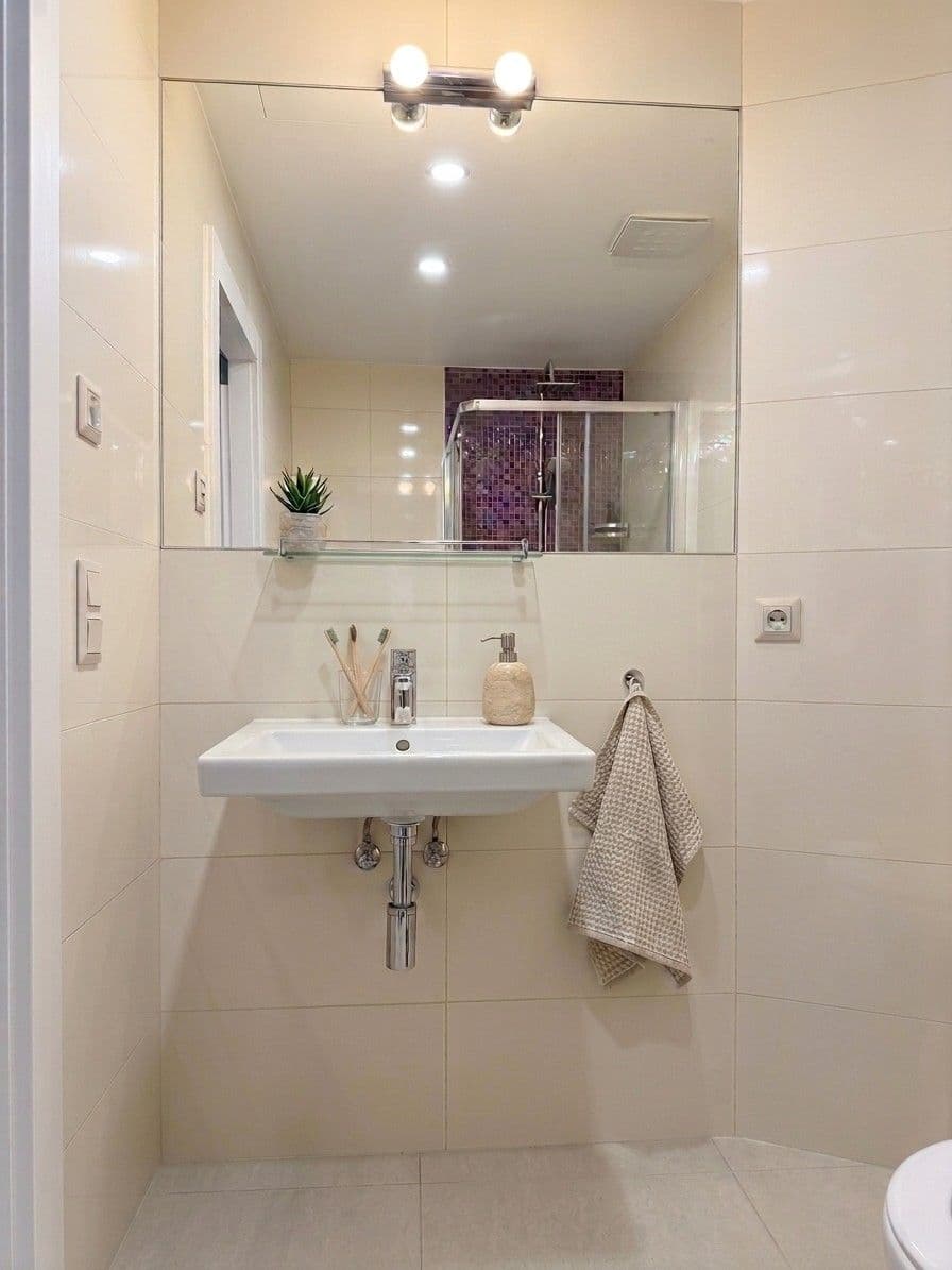 Predaj bytu 1-izbový 81 m², Záhřebská, Praha, Praha Predaj bytu 1-izbový 81 m², Záhřebská, Praha, Praha