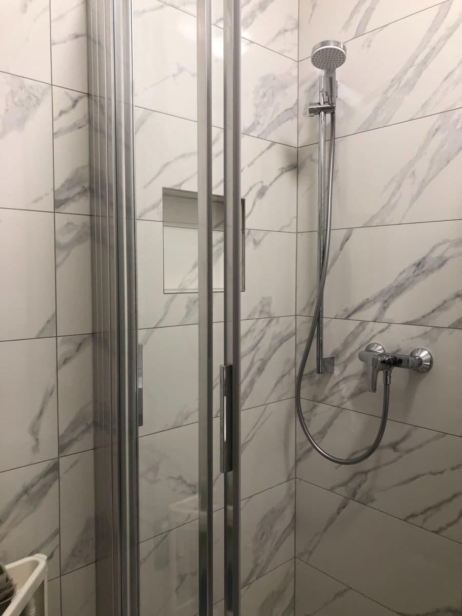 Prenájom bytu 1-izbový 20 m², Bělohorská, Praha, Praha Prenájom bytu 1-izbový 20 m², Bělohorská, Praha, Praha