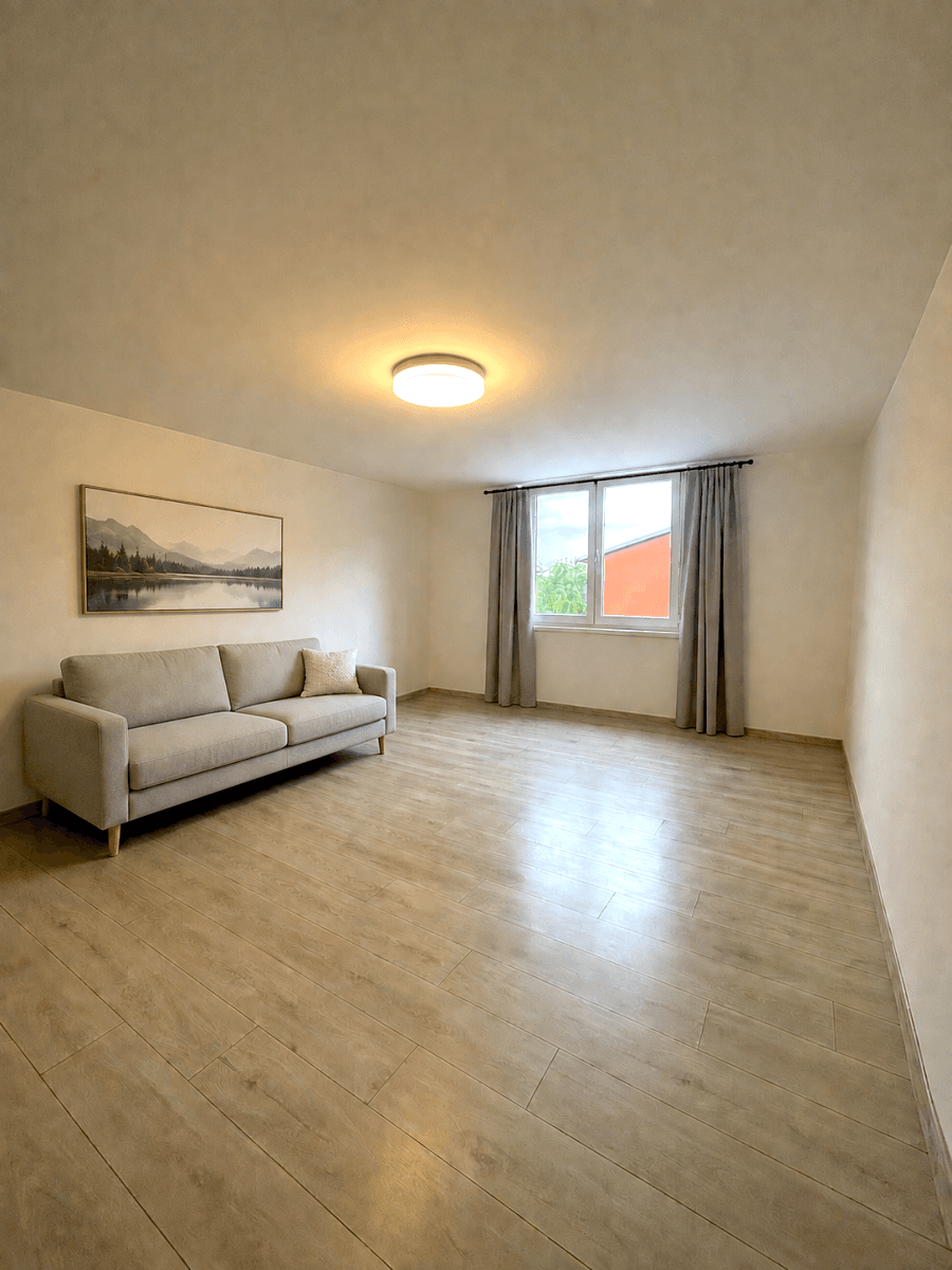Prenájom bytu 4-izbový 118 m², Hlučínská, Ostrava, Moravskoslezský kraj Prenájom bytu 4-izbový 118 m², Hlučínská, Ostrava, Moravskoslezský kraj