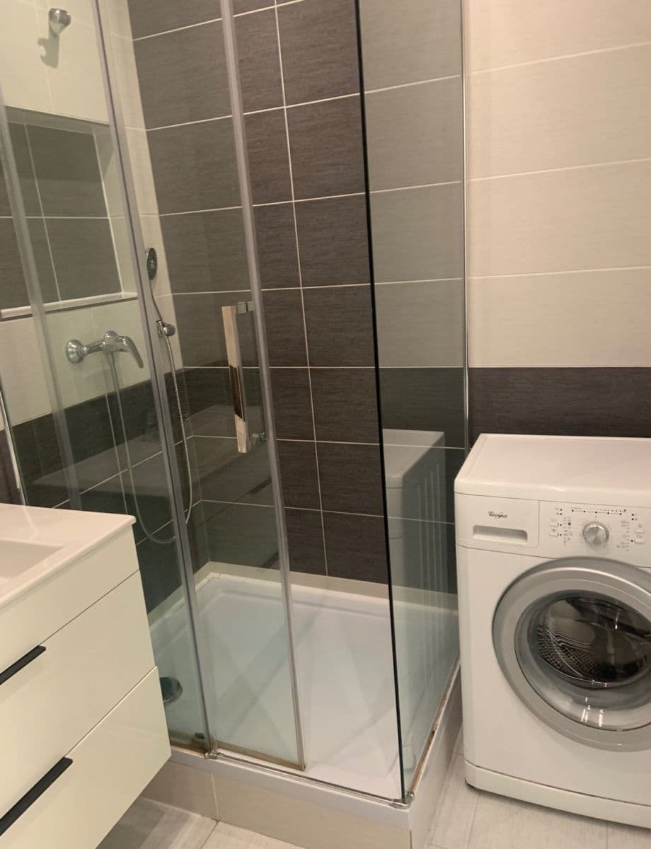 Prenájom bytu 2-izbový 55 m², Lipová, Most, Ústecký kraj Prenájom bytu 2-izbový 55 m², Lipová, Most, Ústecký kraj