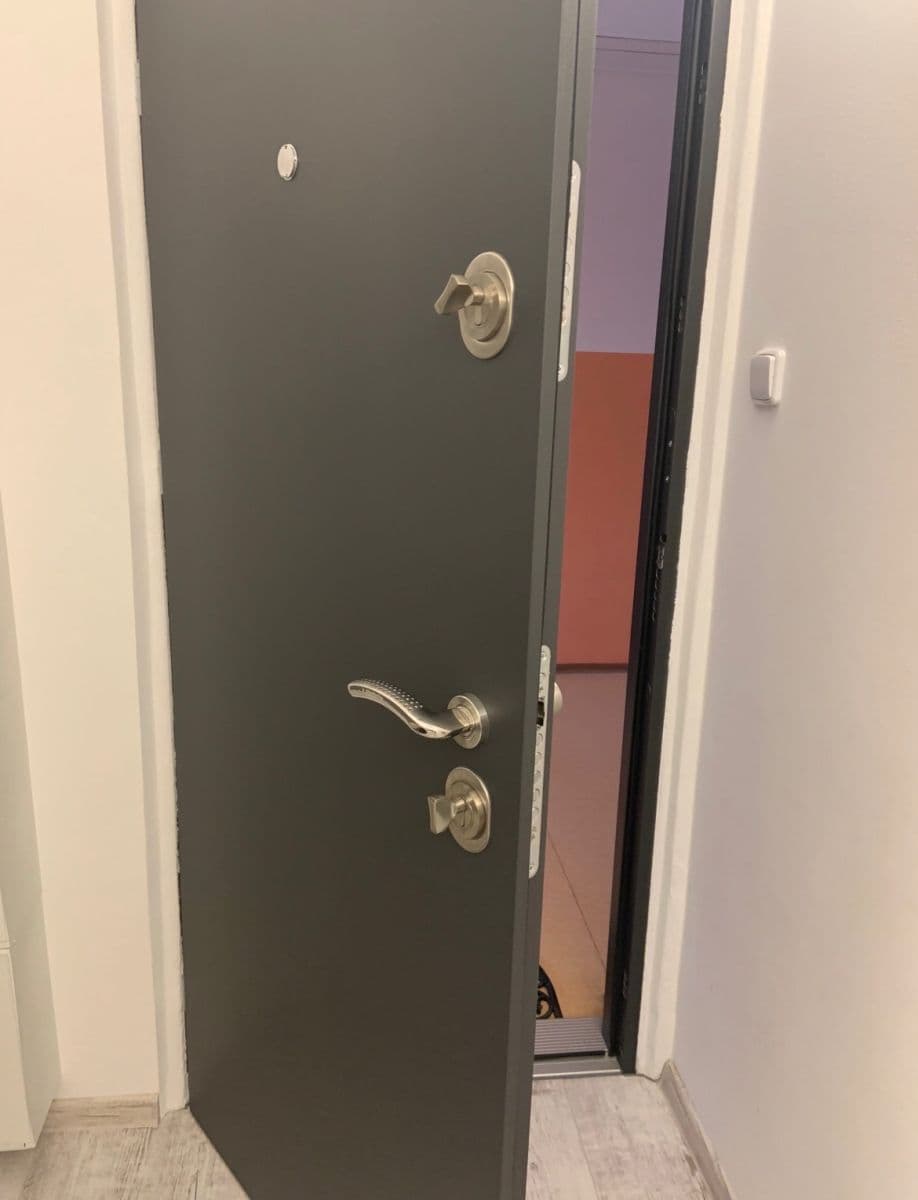 Prenájom bytu 2-izbový 55 m², Lipová, Most, Ústecký kraj Prenájom bytu 2-izbový 55 m², Lipová, Most, Ústecký kraj