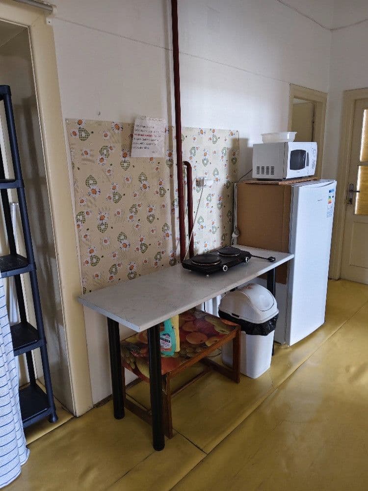 Prenájom bytu 3-izbový 40 m², Kamenomlýnská, Brno, Jihomoravský kraj Prenájom bytu 3-izbový 40 m², Kamenomlýnská, Brno, Jihomoravský kraj