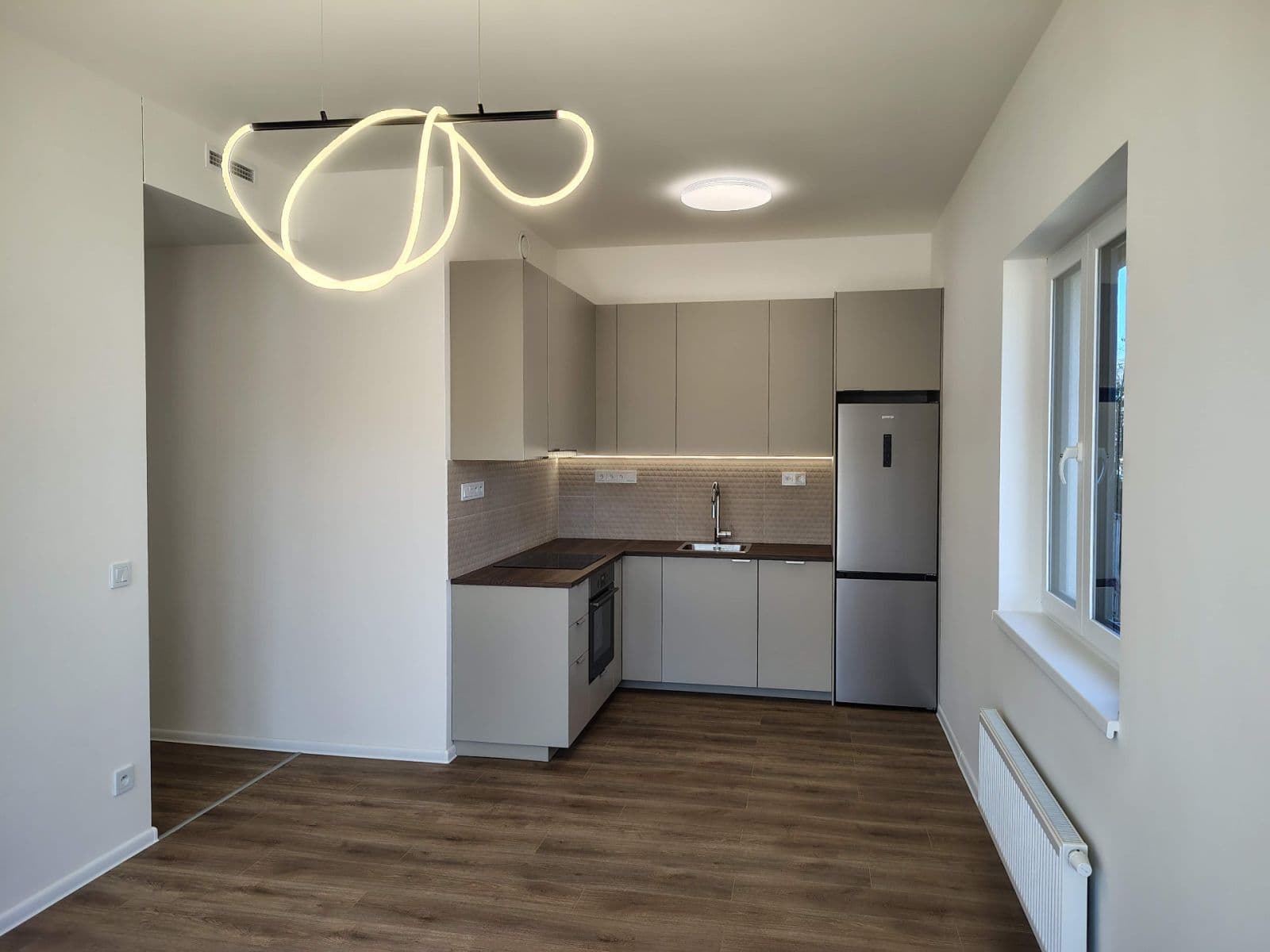 Prenájom bytu 2-izbový 48 m², Arnošta Staňka, Praha, Praha Prenájom bytu 2-izbový 48 m², Arnošta Staňka, Praha, Praha